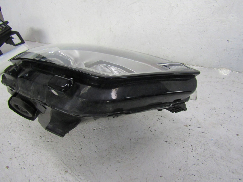 Frontscheinwerfer Ford Ecosport GN15-13W029-JE Rechts Scheinwerfer Headlight SCH5394487217hr
