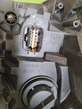 Load image into Gallery viewer, Frontscheinwerfer Renault Trafic III 260608912R LED Links Scheinwerfer Headlight