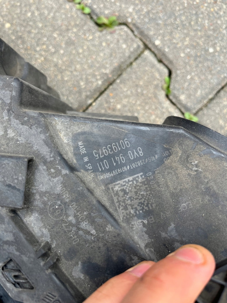 Frontscheinwerfer Audi A3 8Y0941011 Full LED Ein Stück (Rechts oder Links)