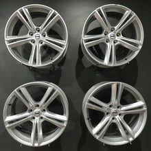 Laden Sie das Bild in den Galerie-Viewer, 4x Alufelge 18 Zoll 8.0" 5x108 42ET 31362839 Volvo V60 I S60 Rim Wheel FEL4291217374rt