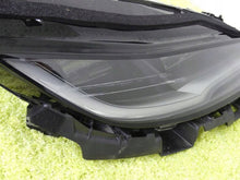 Laden Sie das Bild in den Galerie-Viewer, Frontscheinwerfer Tesla Model 3 1760889-00-E Full LED Rechts Headlight