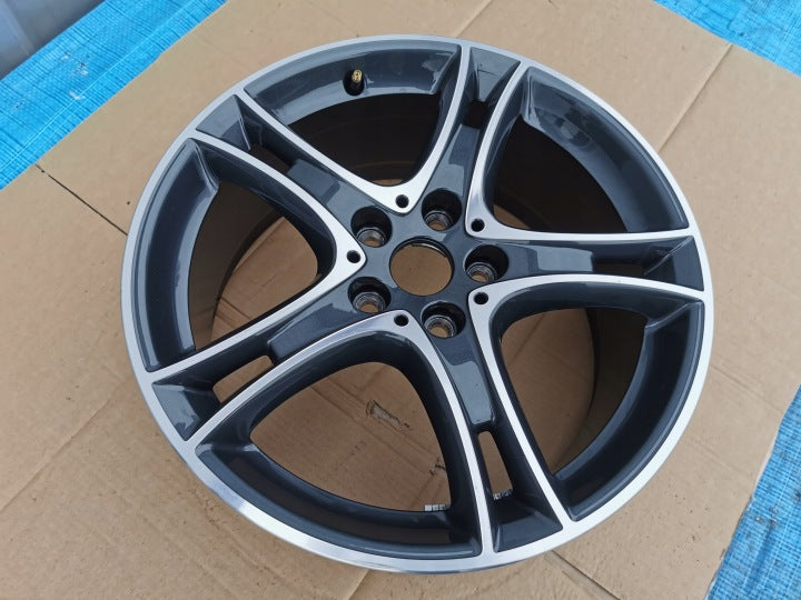 1x Alufelge 18 Zoll 8.0" 5x112 57ET 6855092 BMW 2 F45 F46 Rim Wheel FEL2967634416bk