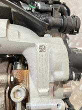 Laden Sie das Bild in den Galerie-Viewer, Motor Opel Mokka HN09 10XRAE EB2LTD 1.2 THP 136PS 2TKm 2024 Benzin Komplett MOT4441855003yf