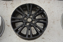 Laden Sie das Bild in den Galerie-Viewer, 1x Alufelge 15 Zoll 5.0&quot; 4x100 46ET Mitsubishi Rim Wheel
