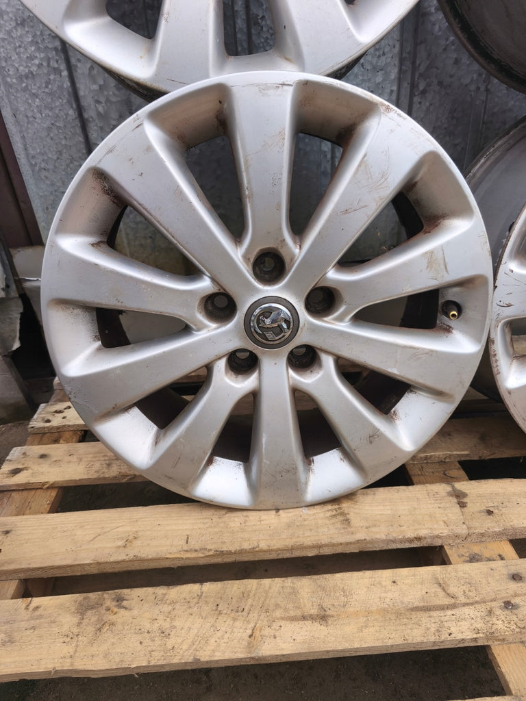 4x Alufelge 17 Zoll 7.0" 5x115 Opel Astra J Zafira C Rim Wheel FEL8595580538sk