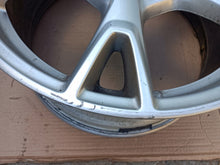 Load image into Gallery viewer, 1x Alufelge 18 Zoll 8.0" 5x108 55ET Glanz Silber F1EC-1007-D1B Ford Focus C-Max FEL3526738157aq