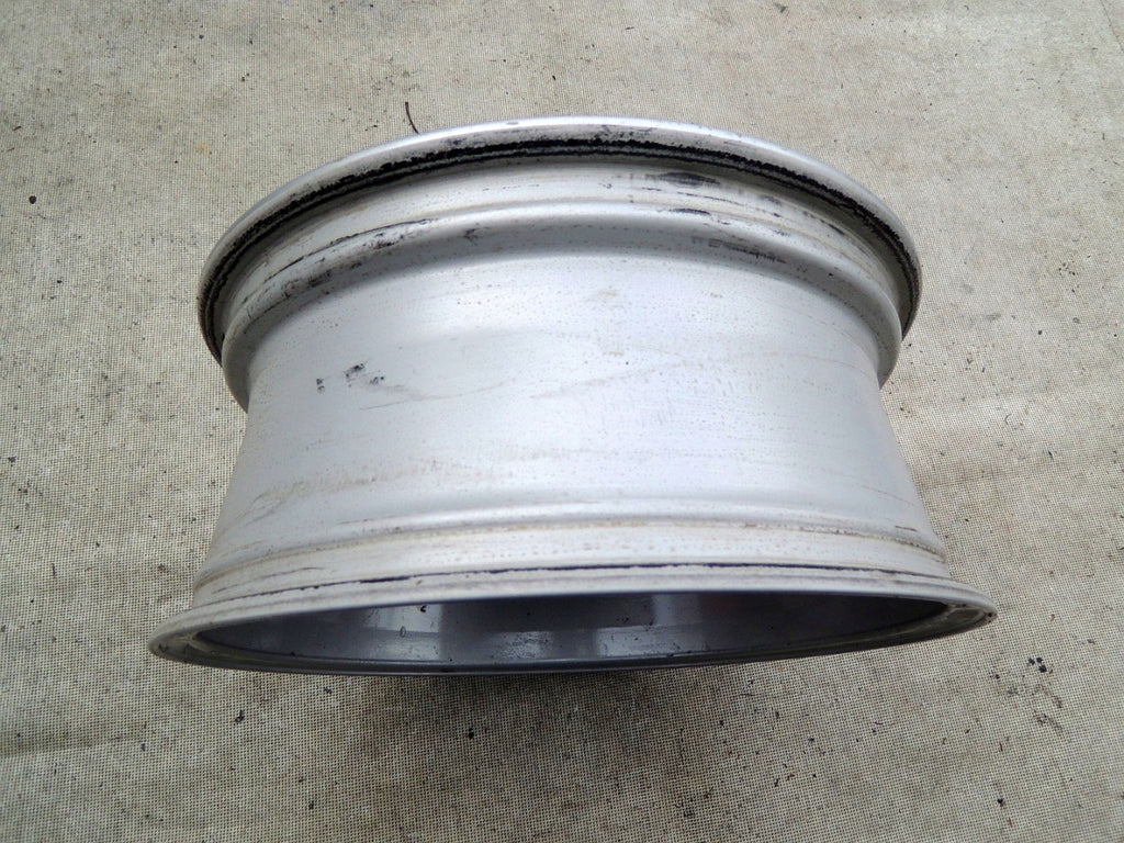 1x Alufelge 17 Zoll 7.0" 5x114.3 43ET Matt Silber 5N0801025AH VW Tiguan FEL7991986159ga