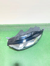 Load image into Gallery viewer, Frontscheinwerfer Ford Ecosport GN1513W030 Links Scheinwerfer Headlight SCH8467815489hy