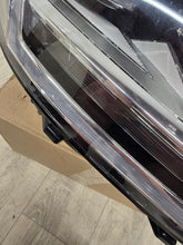 Load image into Gallery viewer, Frontscheinwerfer VW T6 7E1941036A Full LED Rechts Scheinwerfer Headlight SCH1411130031rd
