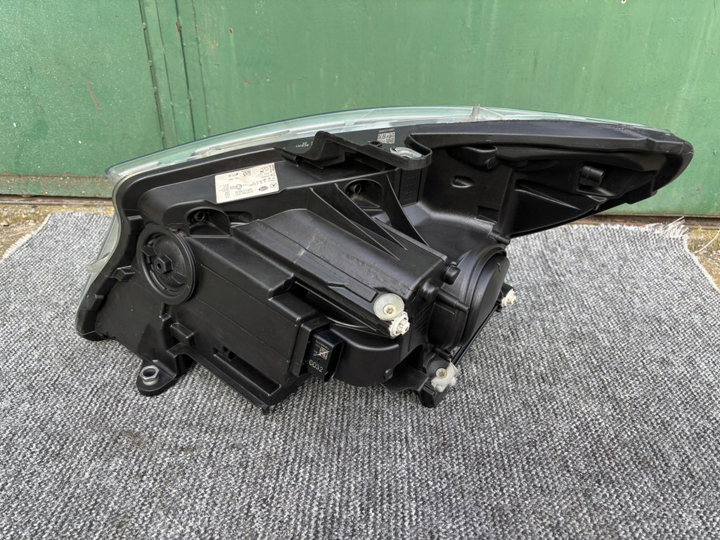 Frontscheinwerfer Mercedes-Benz Vito W447 A4479061501 LED Rechts Headlight SCH9330810321zu