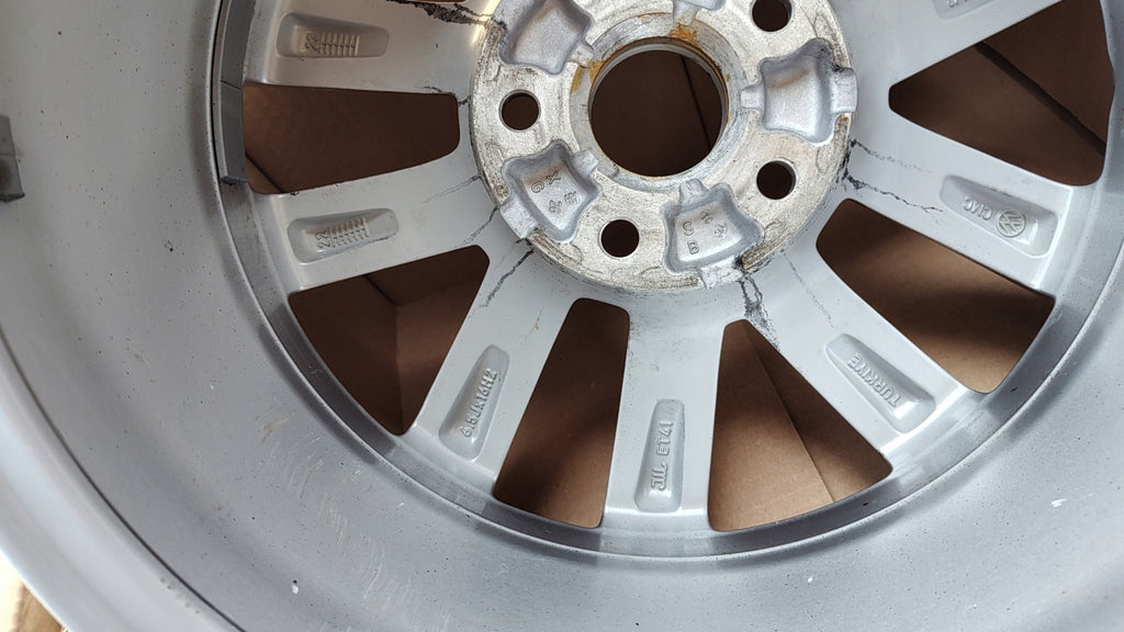 1x Alufelge 16 Zoll 6.5" 5x112 41ET Glanz Silber 3G0601025BM VW Rim Wheel FEL4803978691jv