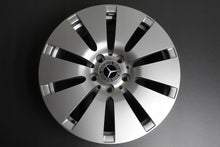 Load image into Gallery viewer, 4x Alufelge 17 Zoll 8.0" 5x112 54ET Glanz Silber A2054013800 Mercedes-Benz W205 FEL2605949180ra