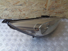 Laden Sie das Bild in den Galerie-Viewer, Frontscheinwerfer Ford Focus III 14-F1EB-13W029 Rechts Scheinwerfer Headlight