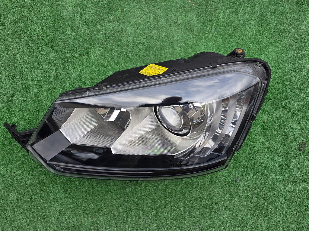 Frontscheinwerfer Skoda Yeti 5L1941015C Xenon Links Scheinwerfer Headlight SCH1851416099xq