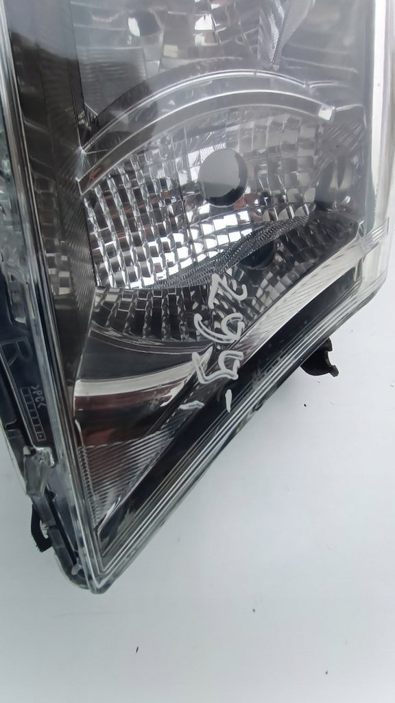 Frontscheinwerfer Toyota Yaris Rechts Scheinwerfer Headlight