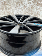 Laden Sie das Bild in den Galerie-Viewer, 1x Alufelge 19 Zoll 9.0&quot; 5x108 53ET Glanz Schwarz 32134523 Polestar Rim Wheel
