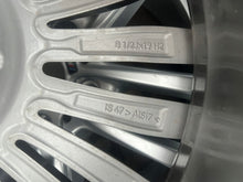 Laden Sie das Bild in den Galerie-Viewer, 1x Alufelge 19 Zoll 8.5" 5x120 47ET 6877137 BMW F10 F30 Rim Wheel FEL8878542585cr