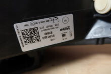 Laden Sie das Bild in den Galerie-Viewer, Frontscheinwerfer Seat Leon 5FB941006D LED Rechts Scheinwerfer Headlight