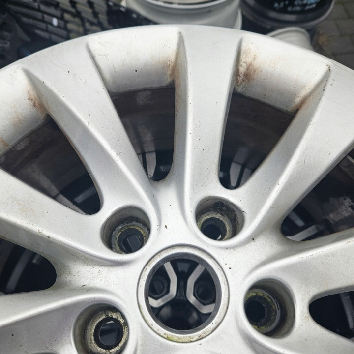 1x Alufelge 17 Zoll 7.0" 5x115 44ET Glanz Silber OP068K1 Opel Zafira Rim Wheel FEL3766526714iz