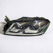 Laden Sie das Bild in den Galerie-Viewer, Frontscheinwerfer VW Passat B7 3AB941751 90005332 Links Scheinwerfer Headlight