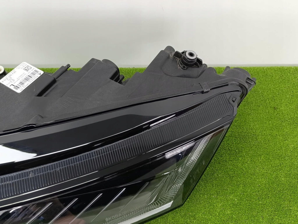 Frontscheinwerfer Skoda Octavia IV 5E4941015A LED Links Scheinwerfer Headlight SCH1447159424ii