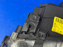 Laden Sie das Bild in den Galerie-Viewer, Frontscheinwerfer BMW Coupe E46 7165923AI05 Xenon Links Scheinwerfer Headlight