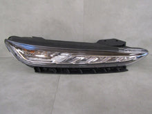 Laden Sie das Bild in den Galerie-Viewer, Frontscheinwerfer Hyundai Kona 92208J9000 Rechts Scheinwerfer Headlight SCH4446339392pk