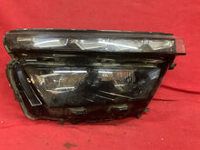 Laden Sie das Bild in den Galerie-Viewer, Frontscheinwerfer Skoda Kamiq 658941016B Full LED Rechts Scheinwerfer Headlight SCH1675197509ss