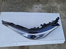 Laden Sie das Bild in den Galerie-Viewer, Frontscheinwerfer Toyota Chr 81110-F4280 LED Rechts Scheinwerfer Headlight SCH9836145904ad