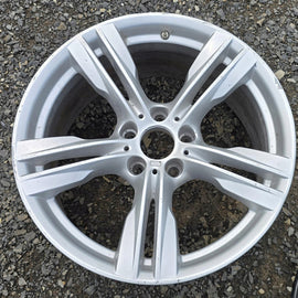 1x Alufelge 19 Zoll 9.0