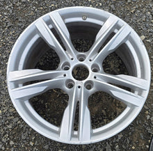 Load image into Gallery viewer, 1x Alufelge 19 Zoll 9.0" 5x120 37ET Glanz Silber 7846786 BMW X5 F15 Rim Wheel FEL6757842508au