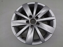 Load image into Gallery viewer, 1x Alufelge 15 Zoll 6.0&quot; 5x112 45ET Vw Rim Wheel