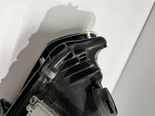 Laden Sie das Bild in den Galerie-Viewer, Frontscheinwerfer Audi A4 B9 8W0941034 Rechts Scheinwerfer Headlight SCH5628482441wf