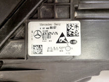 Load image into Gallery viewer, Frontscheinwerfer Mercedes-Benz Gle A1679068607 LED Rechts Headlight