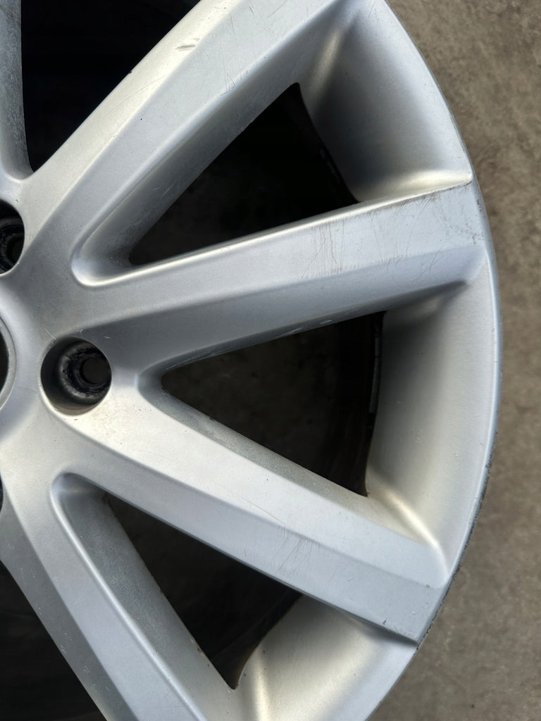 1x Alufelge 20 Zoll 9.0" 5x130 7L6601025P VW Touareg Rim Wheel FEL4805214079og