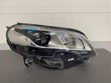 Laden Sie das Bild in den Galerie-Viewer, Frontscheinwerfer Peugeot Expert 9808235780-00 Rechts Scheinwerfer Headlight SCH2570113455bo
