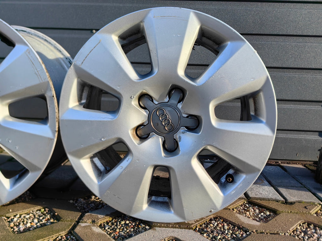 4x Alufelge 16 Zoll 7.5" 5x112 37ET Glanz Silber Audi B7 C7 Rim Wheel