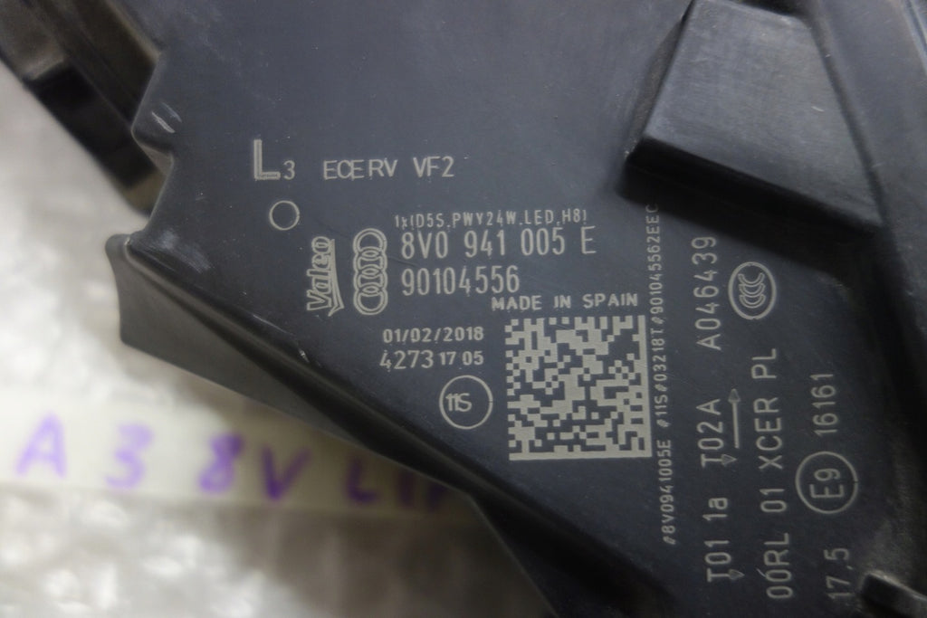 Frontscheinwerfer Audi A3 8V0941005E Xenon Links Scheinwerfer Headlight