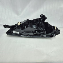 Laden Sie das Bild in den Galerie-Viewer, Frontscheinwerfer Skoda Fabia I 6VB941015 Links Scheinwerfer Headlight SCH6714256114kc