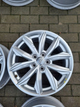Laden Sie das Bild in den Galerie-Viewer, 4x Alufelge 17 Zoll 7.0" 5x112 34ET Glanz Silber 80A601025J Audi Rim Wheel FEL9368930044qe