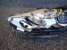 Laden Sie das Bild in den Galerie-Viewer, Frontscheinwerfer Hyundai I30 III 92101G4510 Links Scheinwerfer Headlight