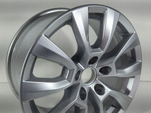 Laden Sie das Bild in den Galerie-Viewer, 1x Alufelge 17 Zoll 8.0" 5x120 49ET 2H6601025A VW Amarok Rim Wheel FEL2845667153fw