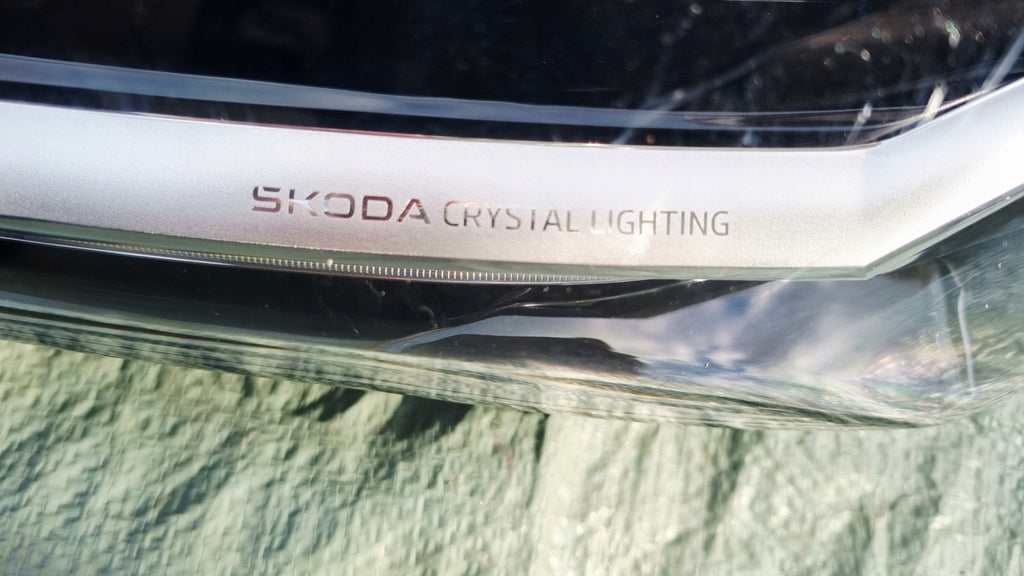 Frontscheinwerfer Skoda Superb 3P1941015 Links Scheinwerfer Headlight SCH9397028915ax