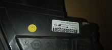 Laden Sie das Bild in den Galerie-Viewer, Frontscheinwerfer Opel Zafira Vivaro C 9832837680-00 Xenon Links Headlight