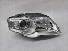 Load image into Gallery viewer, Frontscheinwerfer VW Passat 1EL247014-02 Rechts Scheinwerfer Headlight SCH3480322269yx