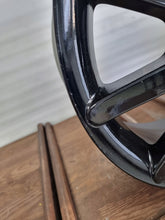 Laden Sie das Bild in den Galerie-Viewer, 1x Alufelge 16 Zoll 7.0&quot; 5x114.3 45ET 16070A Honda Civic Rim Wheel