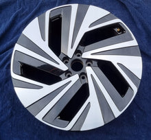 Load image into Gallery viewer, 1x Alufelge 21 Zoll 8.5" 5x112 40ET Glanz Schwarz 11A601025B VW Id.4 Rim Wheel FEL2288758409wi