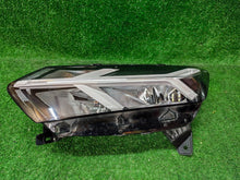 Laden Sie das Bild in den Galerie-Viewer, Frontscheinwerfer Dacia Sandero III Logan Jogger 260602561 Links Headlight SCH8661138532qp