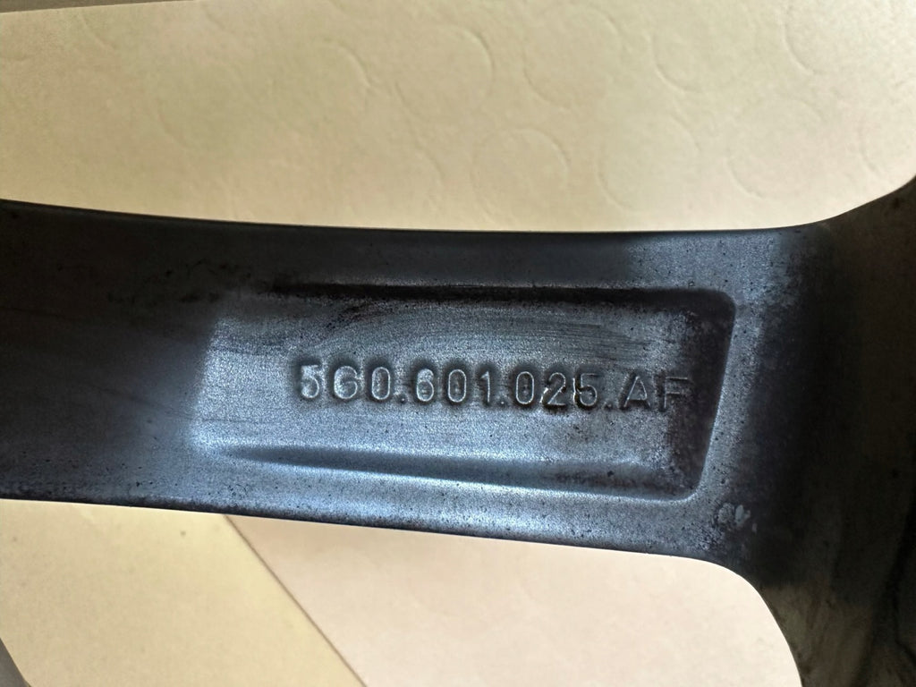 1x Alufelge 18 Zoll 7.5" 5x112 51ET Glanz Grau 5G0601025AF VW Golf Vii Rim Wheel FEL5159097470wf