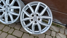Laden Sie das Bild in den Galerie-Viewer, 4x Alufelge 17 Zoll 7.5" 5x112 55ET Matt Silber KBA49355 Rim Wheel FEL2587574855ly